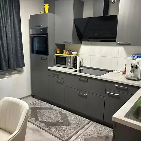 Mitte Drin! Nahe Duesseldorf هيلدن